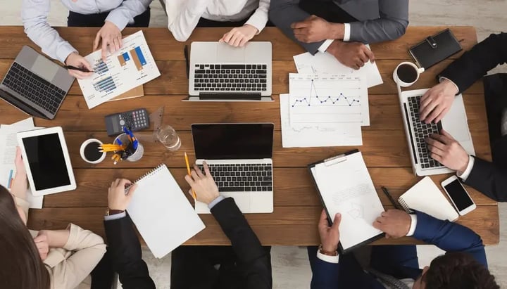 10 Questions That Make All-Hands Meetings Matter