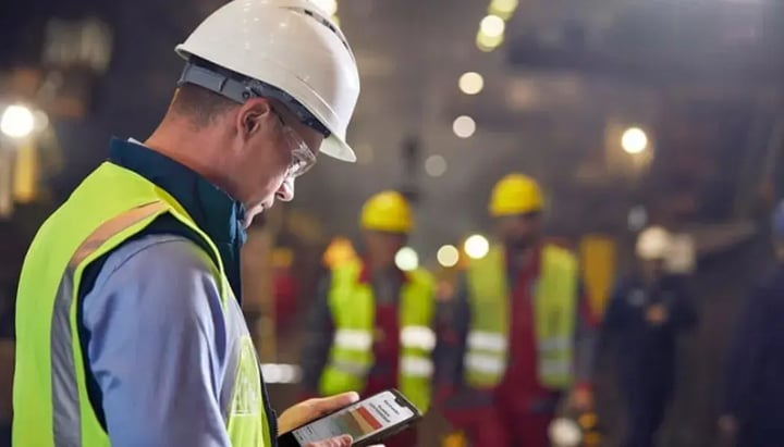 Communication Strategies That Work for Manufacturing Workers